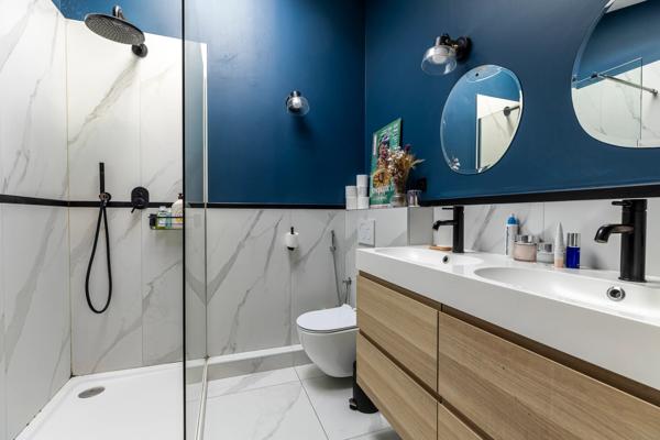 Maison
         4 pièces
        - 97 m² Exclusivité 700 000 € *