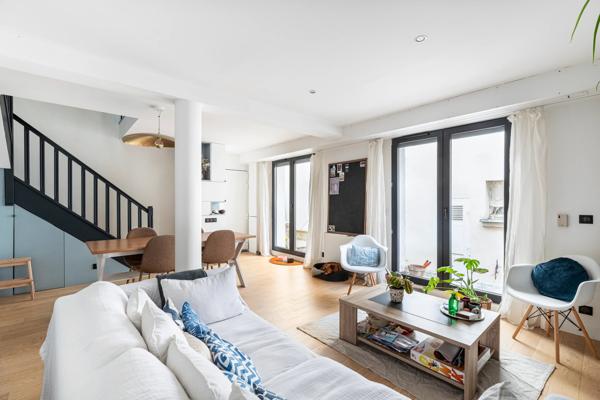 Maison
         4 pièces
        - 97 m² Exclusivité 700 000 € *