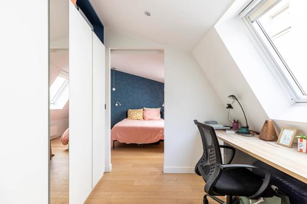 Maison
         4 pièces
        - 97 m² Exclusivité 700 000 € *