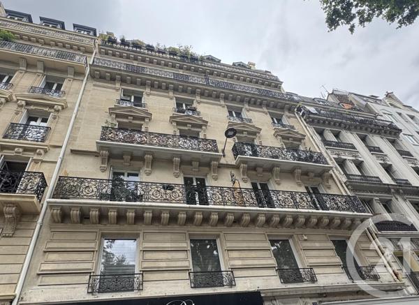 Appartement F4 à vendre  3 pièces - 57,61 m2 PARIS - 75018