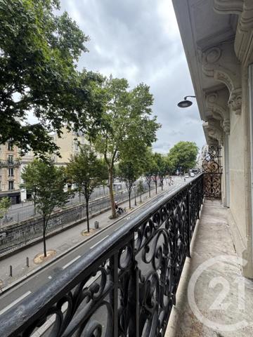 Appartement F4 à vendre  3 pièces - 57,61 m2 PARIS - 75018