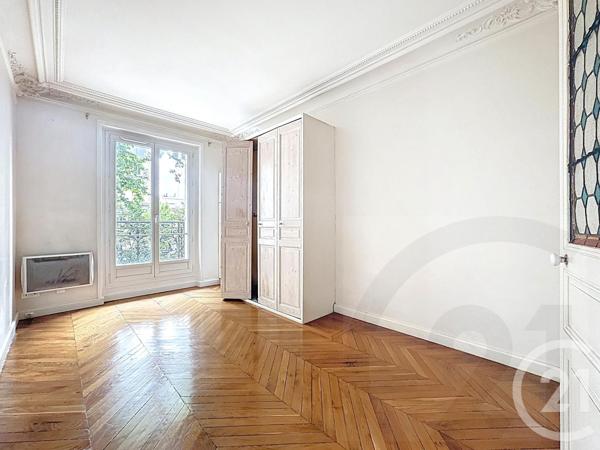Appartement F4 à vendre  3 pièces - 57,61 m2 PARIS - 75018