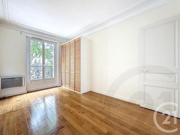 Appartement F4 à vendre  3 pièces - 57,61 m2 PARIS - 75018