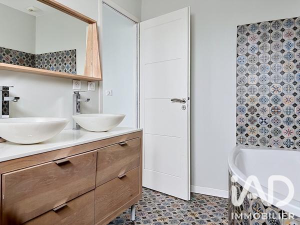 Maison à vendre 6 pièces 145 m² La Roche-sur-Foron