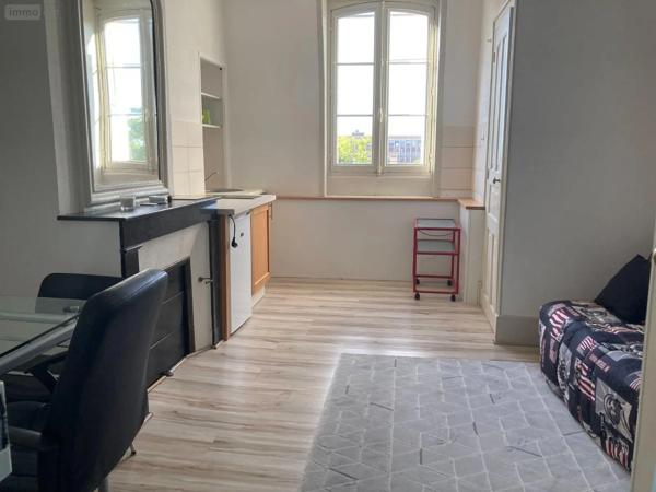 Location - Appartement Troyes 10000 1 pièce 20 m 2