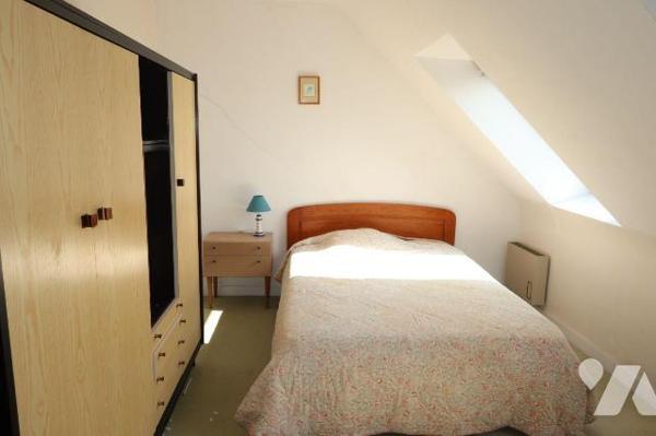 CROZON-MORGAT - A 700 m environ de la plage du Porzic - Maison comprenant : entrée, cuisine, sa...