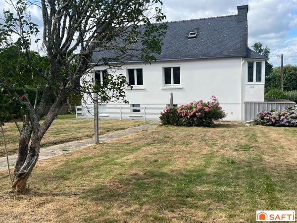 Maison de bonne construction à mettre au gout du jour.