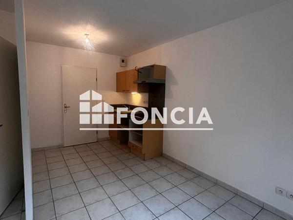 Location Appartement 2 pièces 47 m² - DE LA SIXIEME HEURE, DE LA JOI Amiens 80000