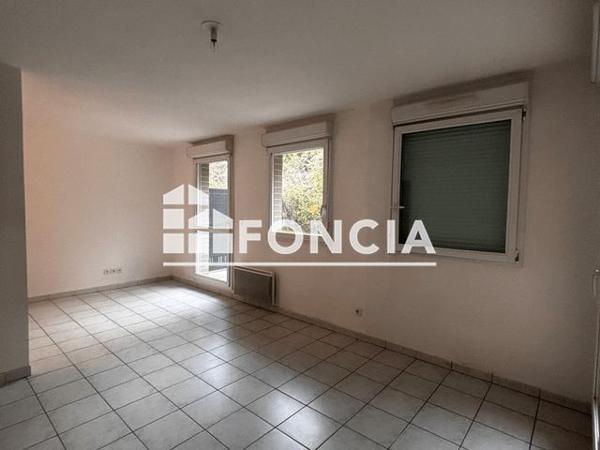 Location Appartement 2 pièces 47 m² - DE LA SIXIEME HEURE, DE LA JOI Amiens 80000