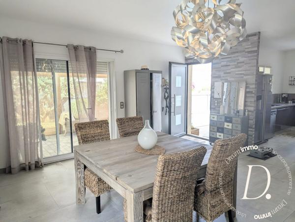 villa contemproraine 120 m² avec piscine