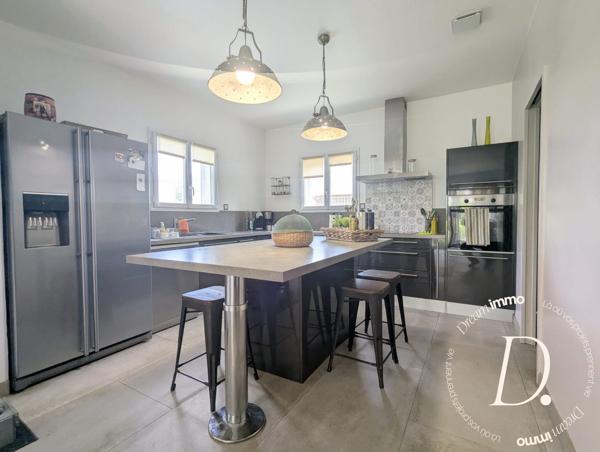 villa contemproraine 120 m² avec piscine