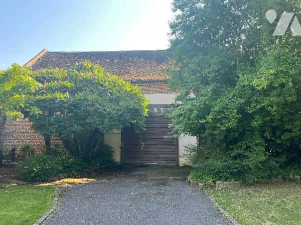 Maison 3 chambres avec grange et terrain