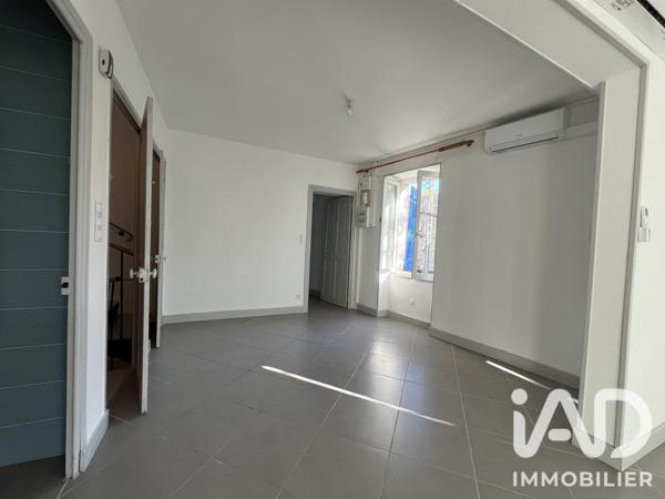 Location appartement 5 pièces 95 m² Goudargues