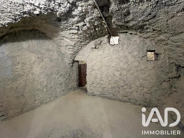 Location appartement 5 pièces 95 m² Goudargues