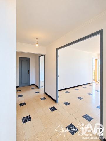 Appartement à vendre 4 pièces 74 m² Nîmes