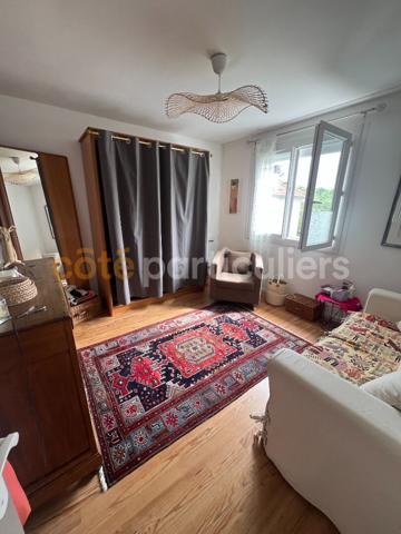 Vente
                Maison90 m² - 5 Pièces -
                    TARBES (65000)