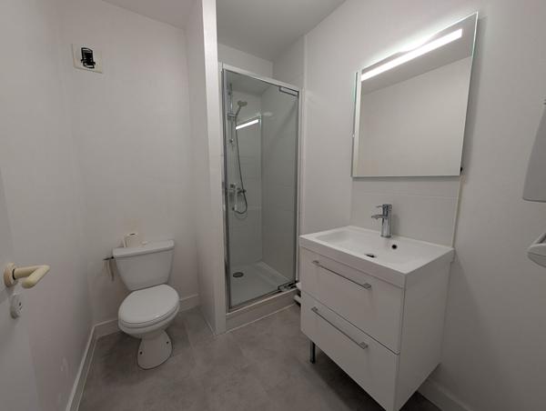 Appartement Saint Cyr Sur Loire 1 pièce(s) 28 m2