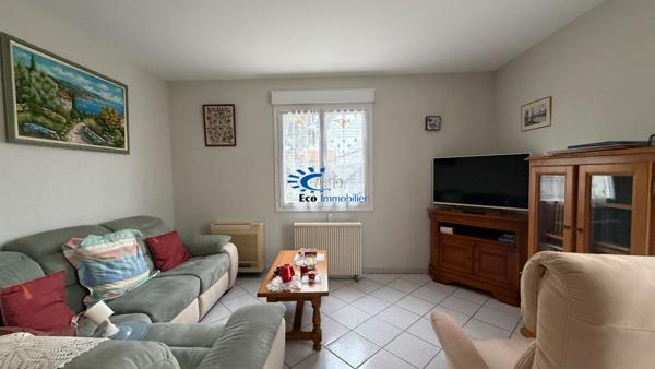 MAISON PLAIN-PIED 80 M² 2 CHAMBRES GARAGE JARDIN VERANDA  Perigny