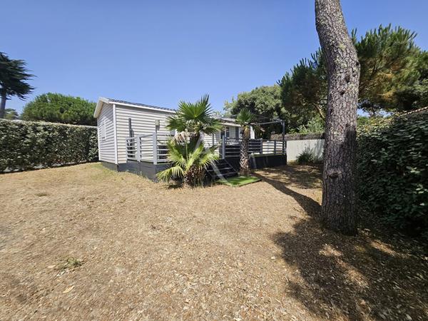 Terrain avec mobil-home