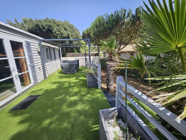 Terrain avec mobil-home
