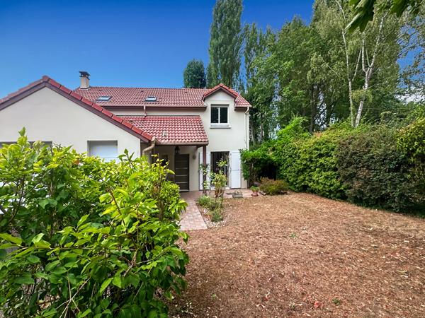 Maison 6 pièces, parfait état, Aucun vis-à-vis, Coulée Verte, Garage, RER C, DPE D.