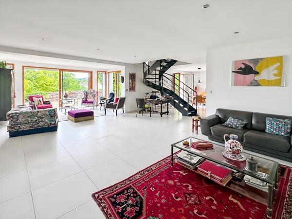 Maison 6 pièces, parfait état, Aucun vis-à-vis, Coulée Verte, Garage, RER C, DPE D.