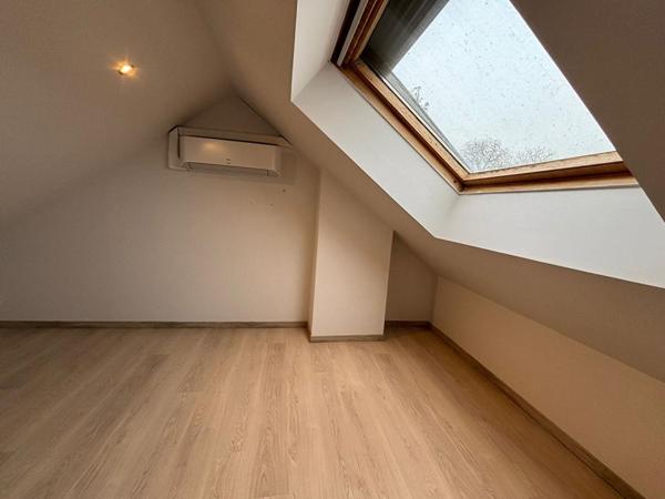 Maison avec jardin et garage  4 chambres proche commodités