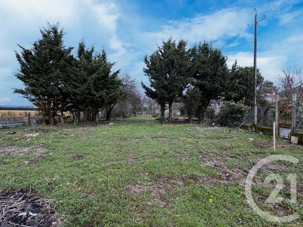 Terrain à vendre  1100 m2 ST MAURICE DE GOURDANS - 01