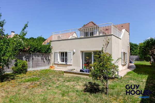 Maison à vendre à Lieusaint - 6 pièces, 4 chambres une au RDC !, garage