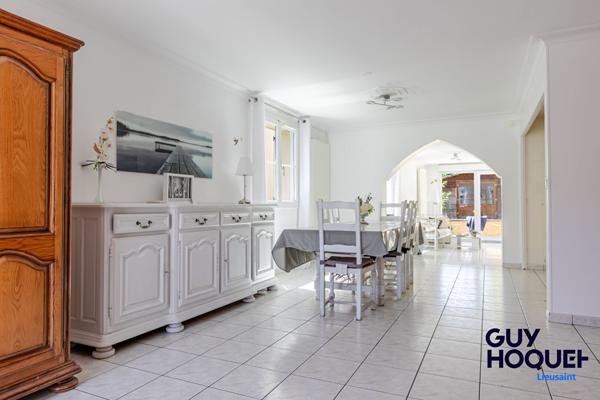 Maison à vendre à Lieusaint - 6 pièces, 4 chambres une au RDC !, garage