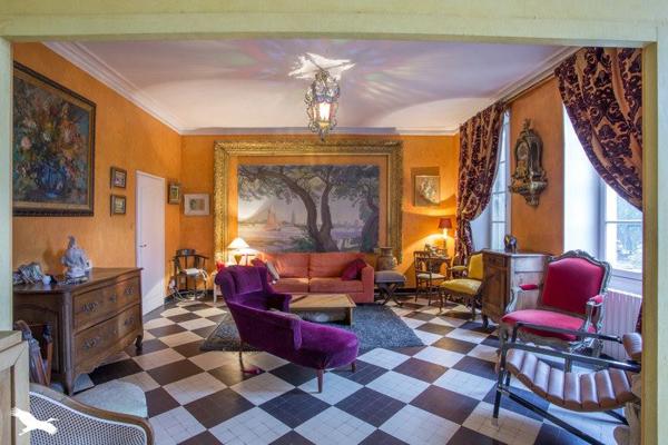 Maison à vendre |  Marans |  8 pièces | 255 m²