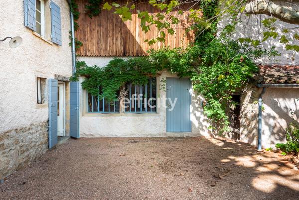 Maison 5 pièces - 250 m²