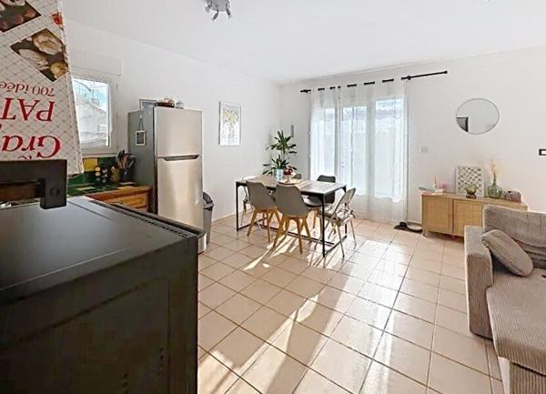 Immeuble  9 pièce(s) 193 m2