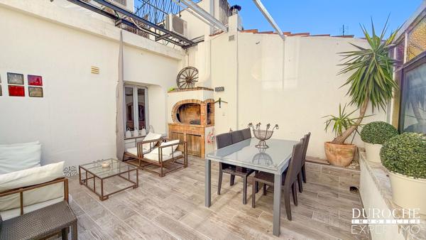 Orange – Élégante maison de maître en pierre avec studio indépendant, garage et terrasses