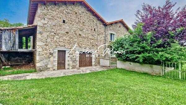 Charmante maison en pierre – Champagnat-le-Jeune (63580)