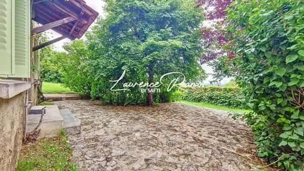 Charmante maison en pierre – Champagnat-le-Jeune (63580)