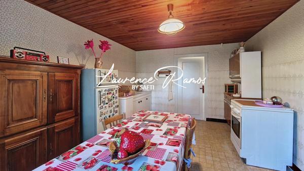 Charmante maison en pierre – Champagnat-le-Jeune (63580)