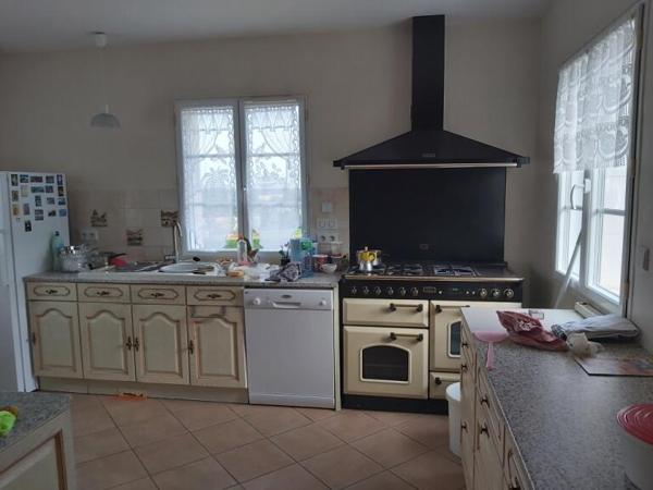 Maison
         5 pièces
        - 149 m² 276 900 € *