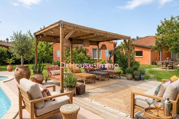 Maison à vendre 8 pièces de 225 m²