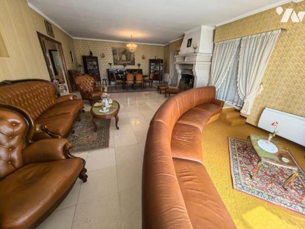 A DEUX PAS DE LA GARE DE VAUX SUR SEINE - Pavillon