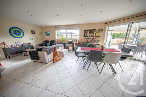 Maison à vendre  6 pièces - 152,37 m2 PAREMPUYRE - 33