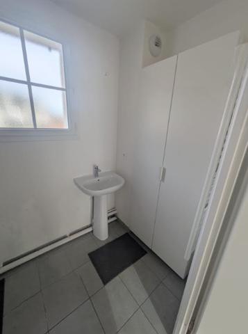 Saclay (91400) MAISON FAMILIALE - CENTRE SACLAY - Belle pièce de vie sur JARDIN - VIE de PLAIN PIED POSSIBLE - 4 Chambres - T