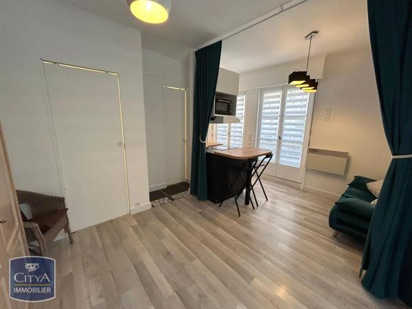 Appartement à louer 1 pièce 25.74m² Lille (59000)