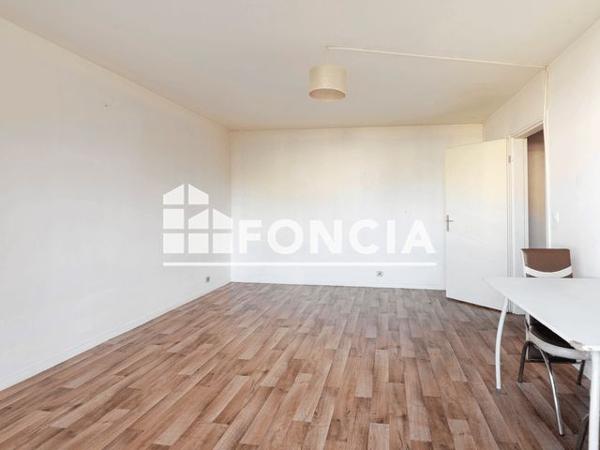 À vendre Appartement 2 pièces 49 m² - Longjumeau 91160