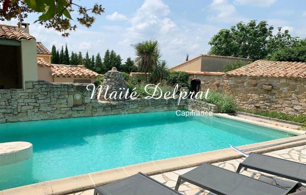 Maison de plain-pied - Piscine, pool house et jardin paysagé – Aubignan (84)