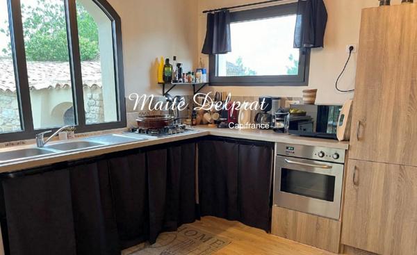 Maison de plain-pied - Piscine, pool house et jardin paysagé – Aubignan (84)