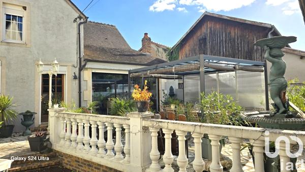 Maison à vendre 8 pièces 175 m² Ainay-le-Château