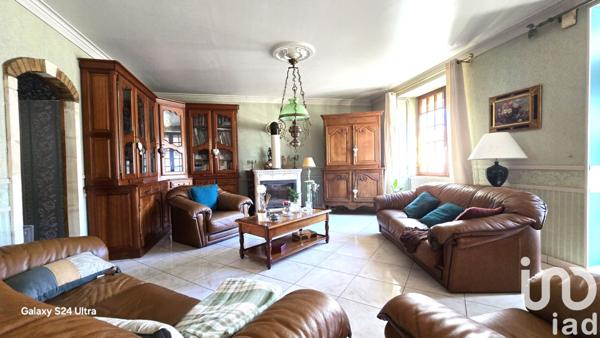 Maison à vendre 8 pièces 175 m² Ainay-le-Château