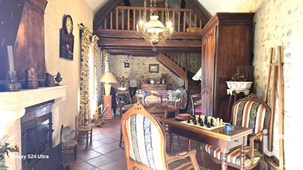 Maison à vendre 8 pièces 175 m² Ainay-le-Château