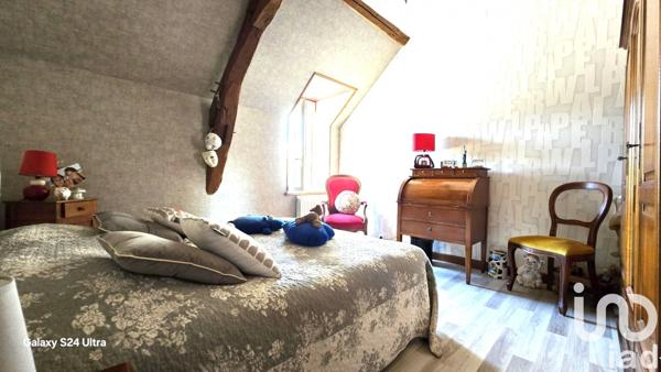 Maison à vendre 8 pièces 175 m² Ainay-le-Château